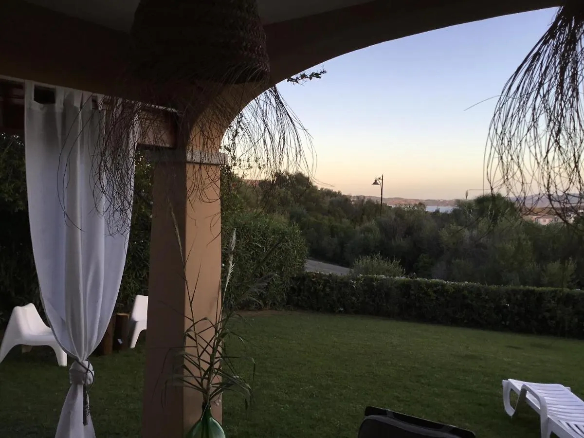 Feriehus Casa Adelaide, Oasi Di Pace Con Vista Mare Villa Olbia